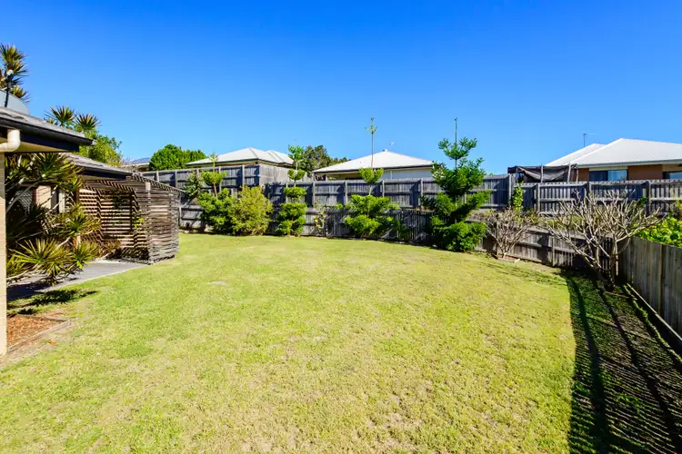 Second view of Homely house listing, 9 Viewpoint Way, New Auckland QLD 4680