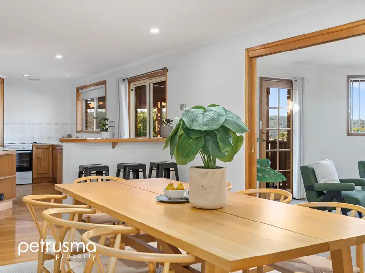 7 Welcome Avenue, Kingston TAS 7050