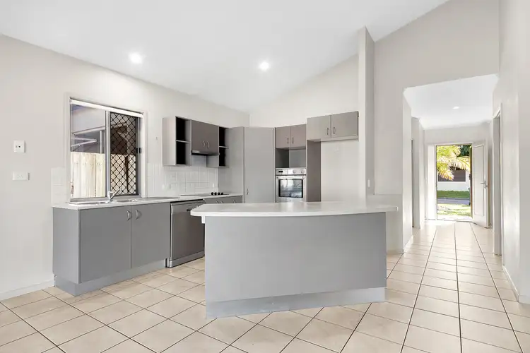 2 Brushbox Place, Meridan Plains QLD 4551
