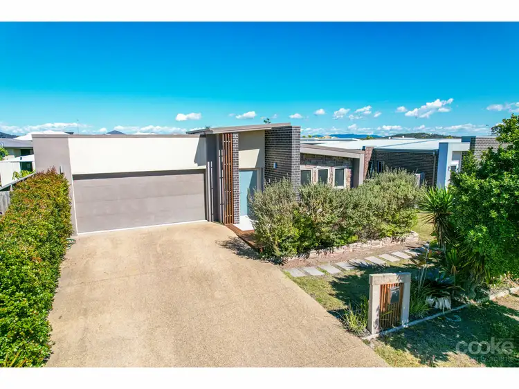 10 Norfolk Drive, Hidden Valley QLD 4703
