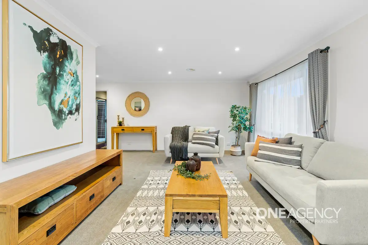 Main view of Homely house listing, 5 Ocean Grove, Seabrook VIC 3028