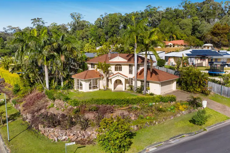 2 Winslow Court, Oxenford QLD 4210