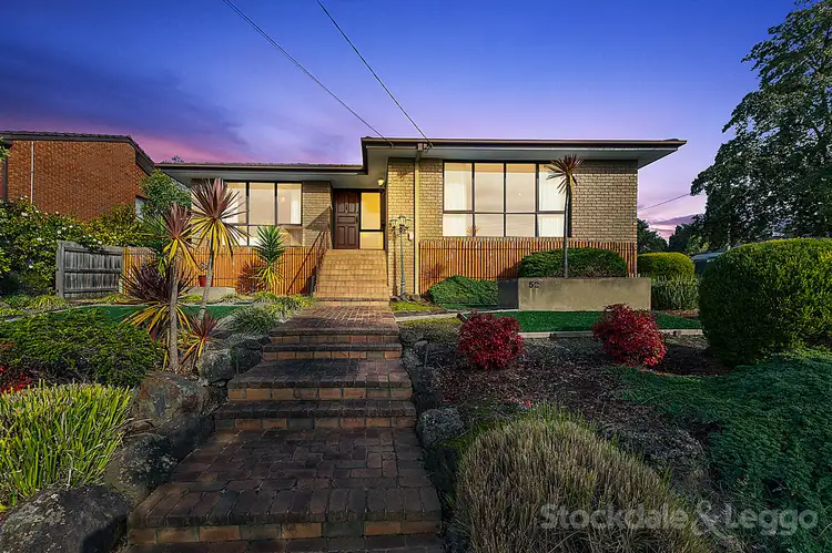 52 Petronella Avenue, Wheelers Hill VIC 3150