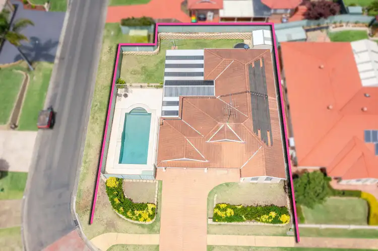 12 Laguna Drive, Glenmore Park NSW 2745