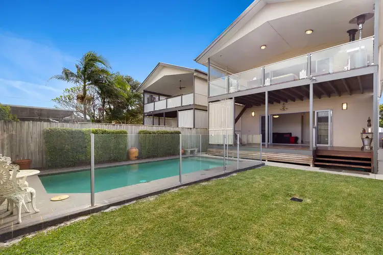 23 Raceview Avenue, Hendra QLD 4011