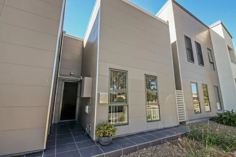 24 Blue Mountains Crescent, Fitzgibbon QLD 4018