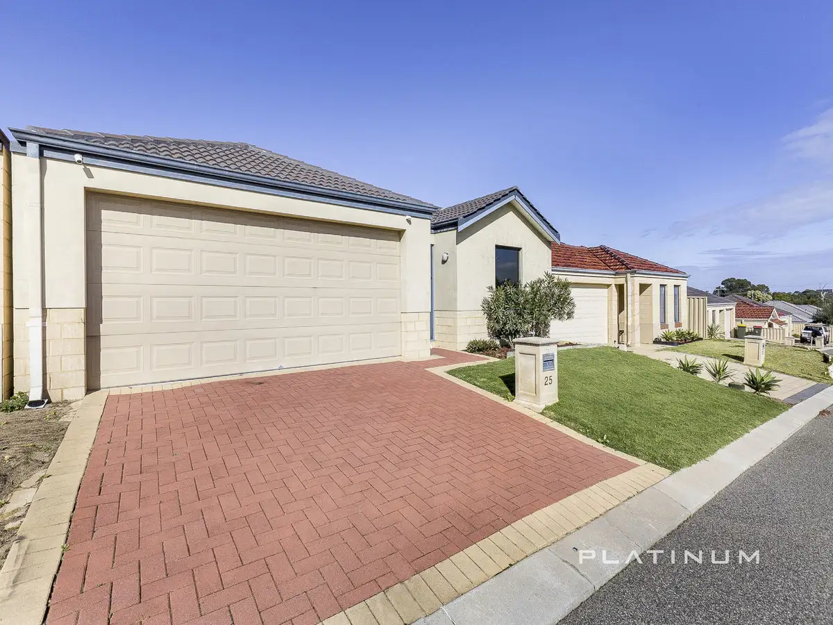 Main view of Homely house listing, 25 Jedburgh Loop, Sinagra WA 6065