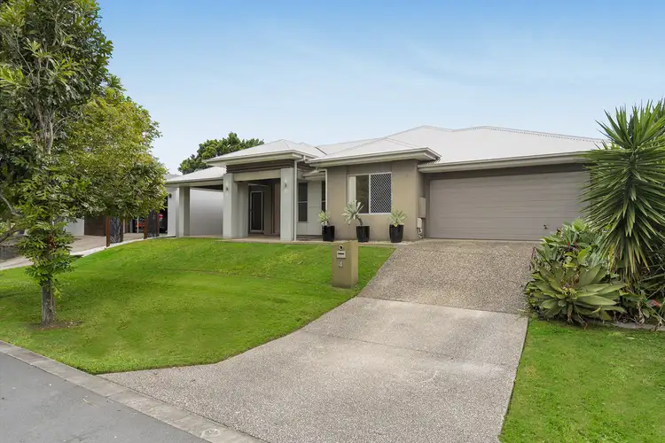 4 Settlers Avenue, Maudsland QLD 4210