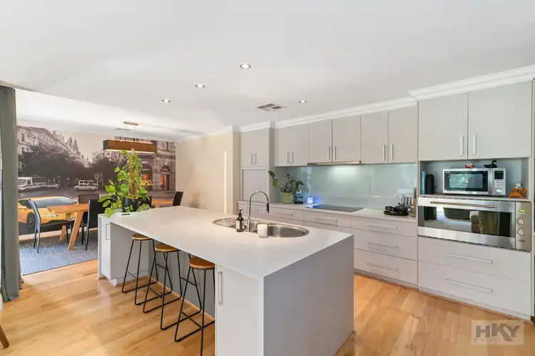 11 Nouveau Turn, Aveley WA 6069