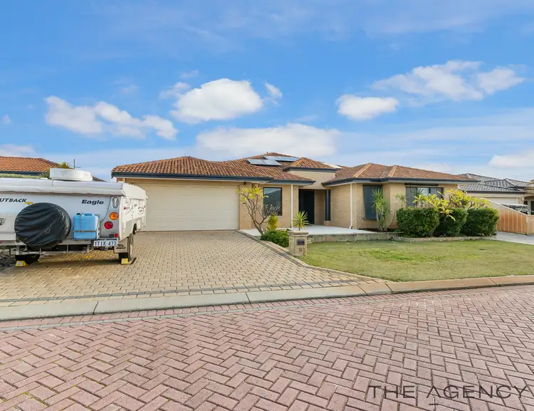 11 Amos Loop, Canning Vale WA 6155