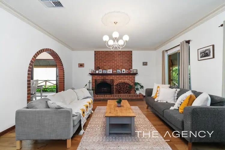 6 Campbell Way, Parkerville WA 6081