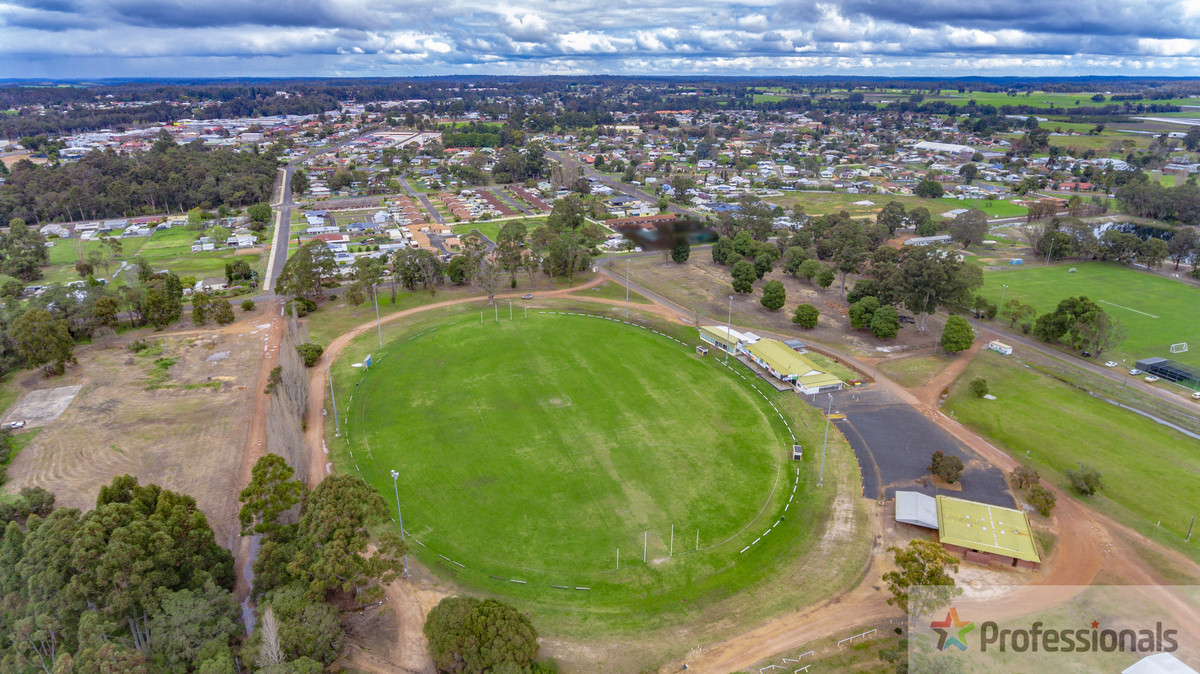 Main view of Homely unit listing, Unit 5/38 Collier Street, Manjimup WA 6258