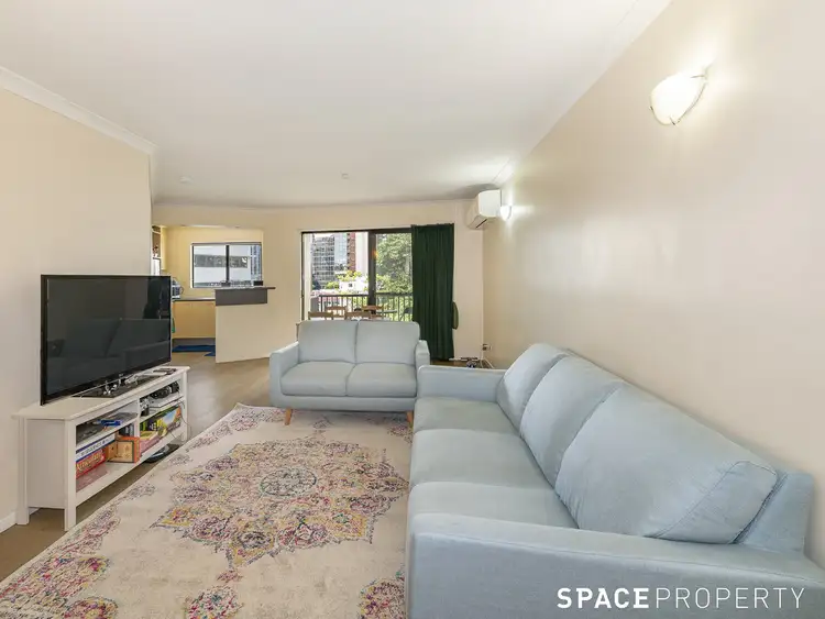 Fourth view of Homely apartment listing, 6/474 Upper Edward Street, Spring Hill QLD 4000