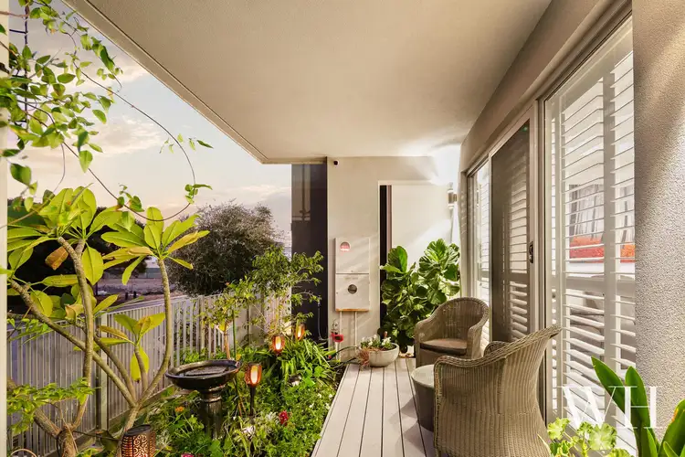 Fifth view of Homely house listing, 18 O'Connor Close, North Coogee WA 6163