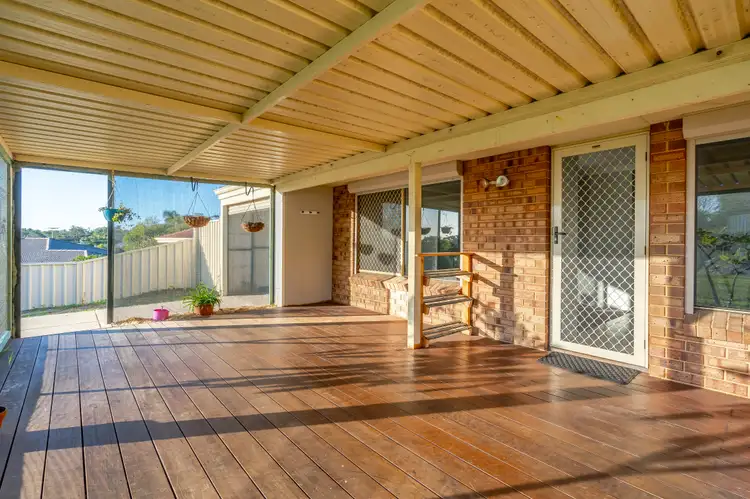 Fourth view of Homely house listing, 15 Chipper View, Parmelia WA 6167