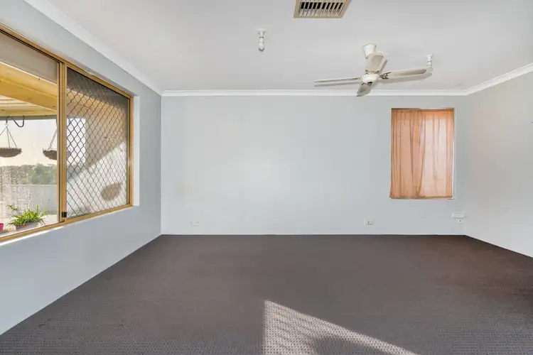 Sixth view of Homely house listing, 15 Chipper View, Parmelia WA 6167