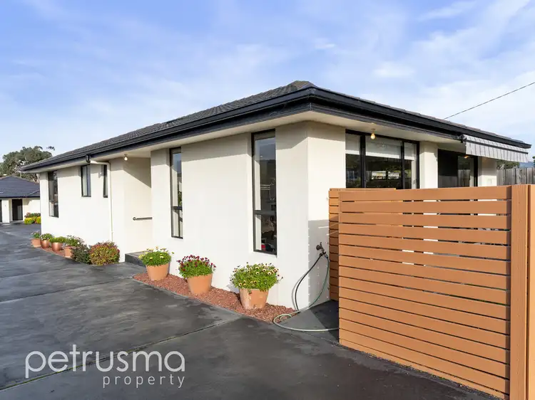 Main view of Homely unit listing, 1/163 Derwent Avenue, Lindisfarne TAS 7015
