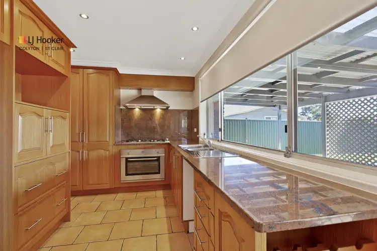 Fifth view of Homely house listing, 6 Mimosa Close, St Clair NSW 2759