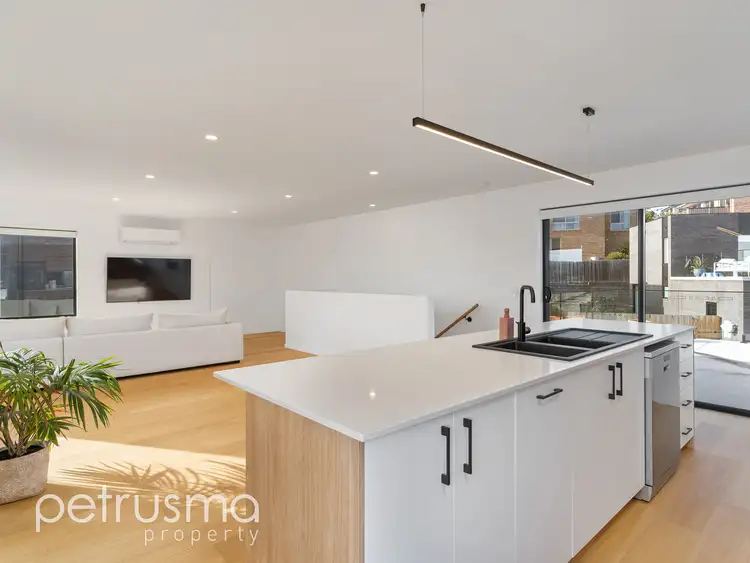 Sixth view of Homely villa listing, 3/8 Alexias Way, Oakdowns TAS 7019