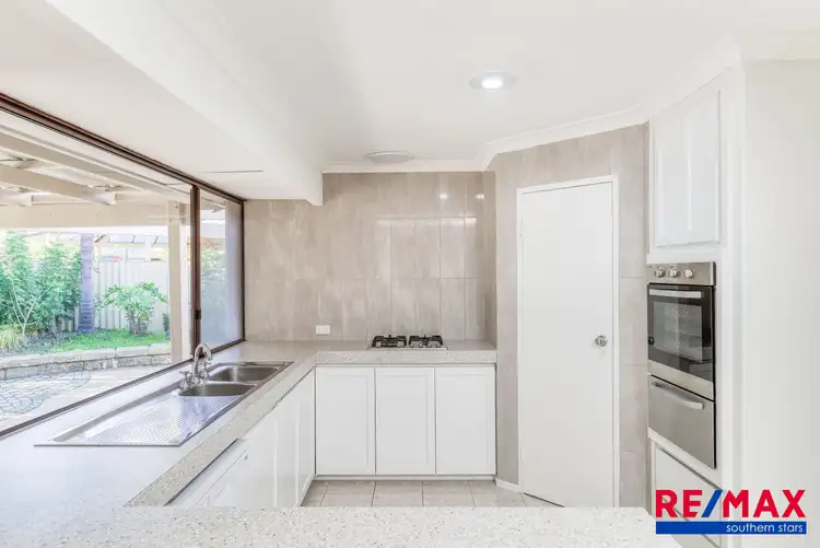 1 Gladstone Road, Leeming WA 6149
