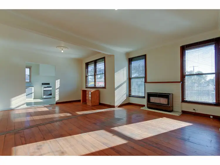 Fifth view of Homely house listing, 28 Howard Street, Sale VIC 3850