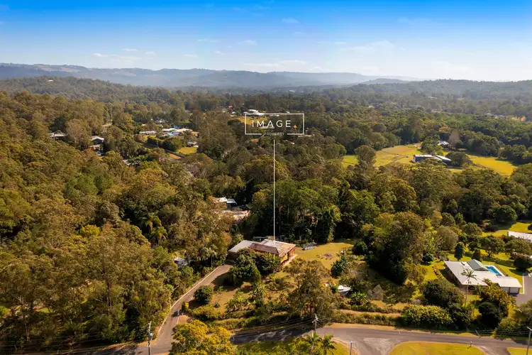 2 Brenda Court, Mooloolah Valley QLD 4553
