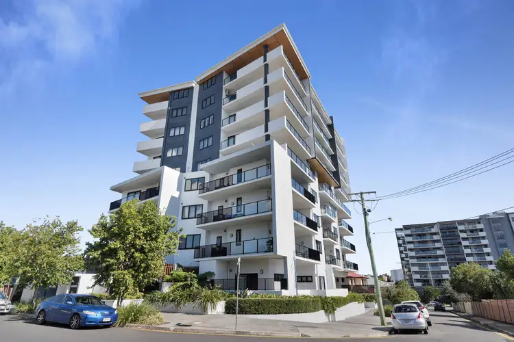 401/27 Kingsmill Street, Chermside QLD 4032