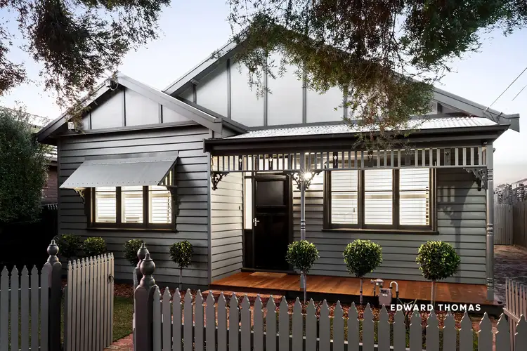 31 Almond Street, Caulfield South VIC 3162