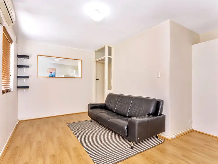 Fifth view of Homely unit listing, 8/38 Carrington Street, Inglewood WA 6052