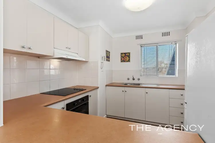 11/16 Jecks Place, Orelia WA 6167