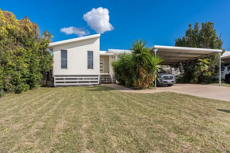 Second view of Homely house listing, 6 Lilly Close, Emerald QLD 4720