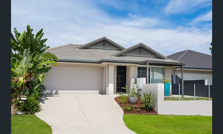 11 Valentine Circuit, Augustine Heights QLD 4300