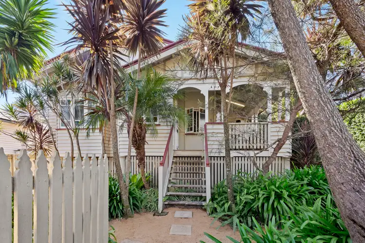 153 Bridge Street, North Toowoomba QLD 4350
