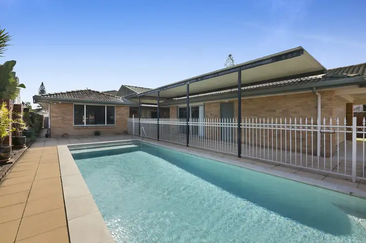 238 Mallawa Drive, Palm Beach QLD 4221