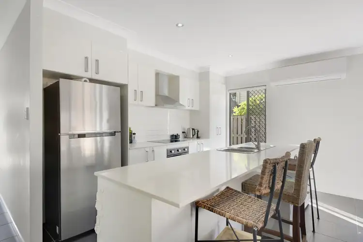 Fifth view of Homely semi-detached listing, 9 Moralana Close, Doolandella QLD 4077