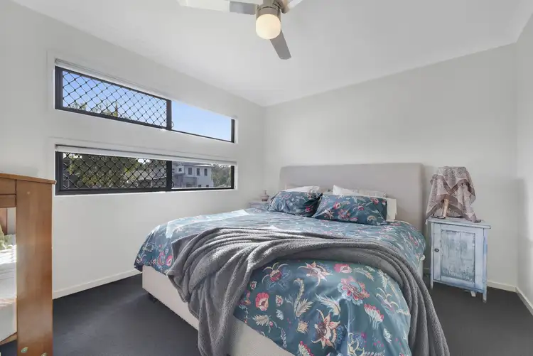 Sixth view of Homely semi-detached listing, 9 Moralana Close, Doolandella QLD 4077