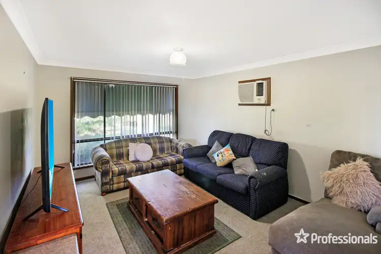 Second view of Homely house listing, 6 Clowes Place, Ashmont NSW 2650