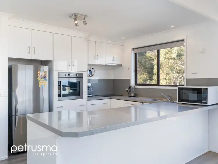 Fourth view of Homely house listing, 8 Zenith Court, Howrah TAS 7018