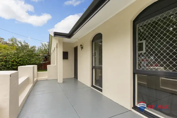 Second view of Homely house listing, 19 Acacia Close, Armadale WA 6112