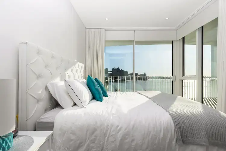 Fourth view of Homely unit listing, 307/25 Honeysuckle Drive, Newcastle NSW 2300