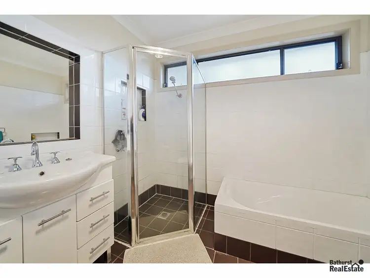 Sixth view of Homely unit listing, 1/14C West Street, West Bathurst NSW 2795