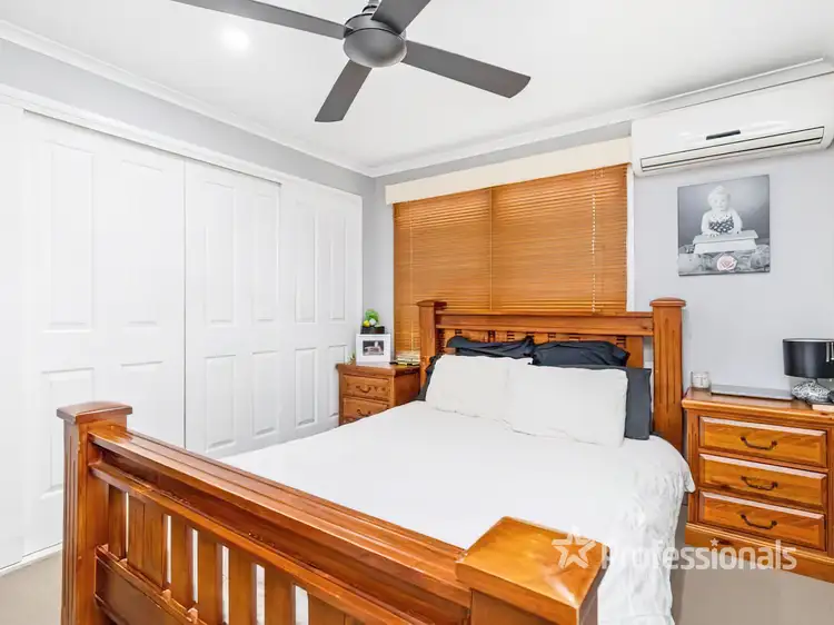 Sixth view of Homely house listing, 2 Meads Place, Mount Austin NSW 2650