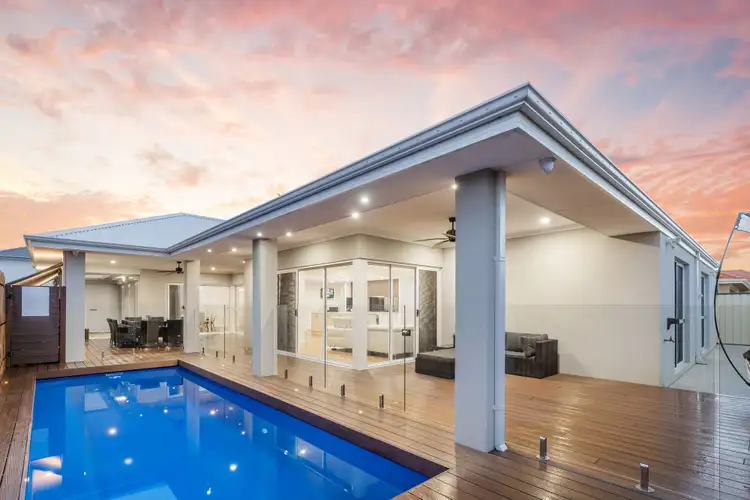 20 Juncea Way, Hammond Park WA 6164