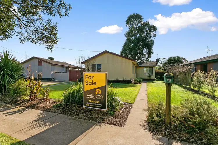 57 Jackson Avenue, Sale VIC 3850