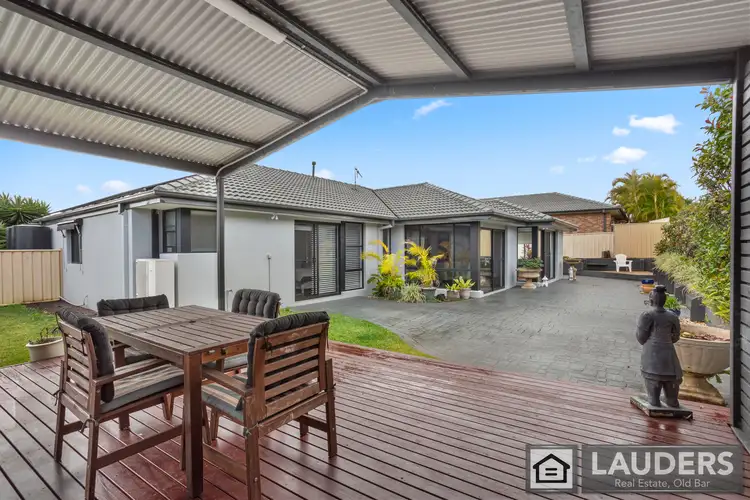 4 Coronation Street, Old Bar NSW 2430