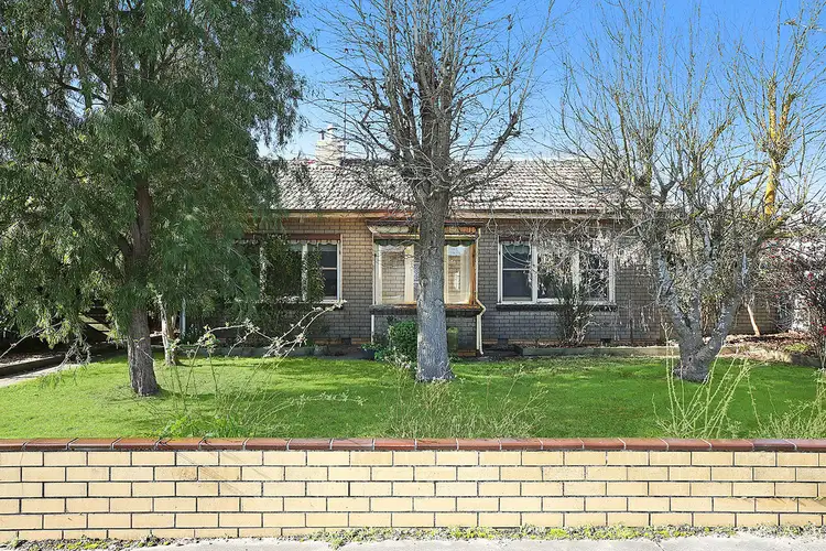70 Armstrong Street, Colac VIC 3250