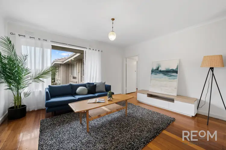 Second view of Homely apartment listing, 8/162 Brighton Road, Ripponlea VIC 3185
