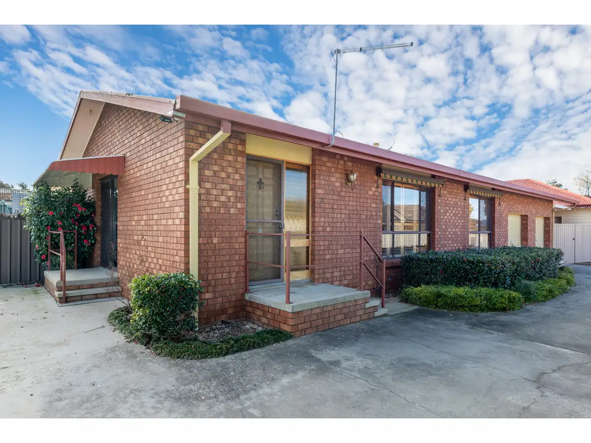 Main view of Homely unit listing, 2/1013 Wewak Street, North Albury NSW 2640