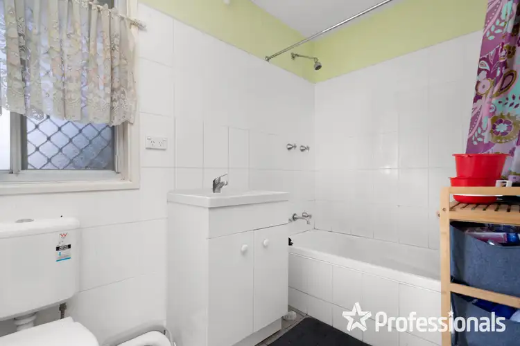 Fifth view of Homely house listing, 40 Kable Close, Kelso NSW 2795