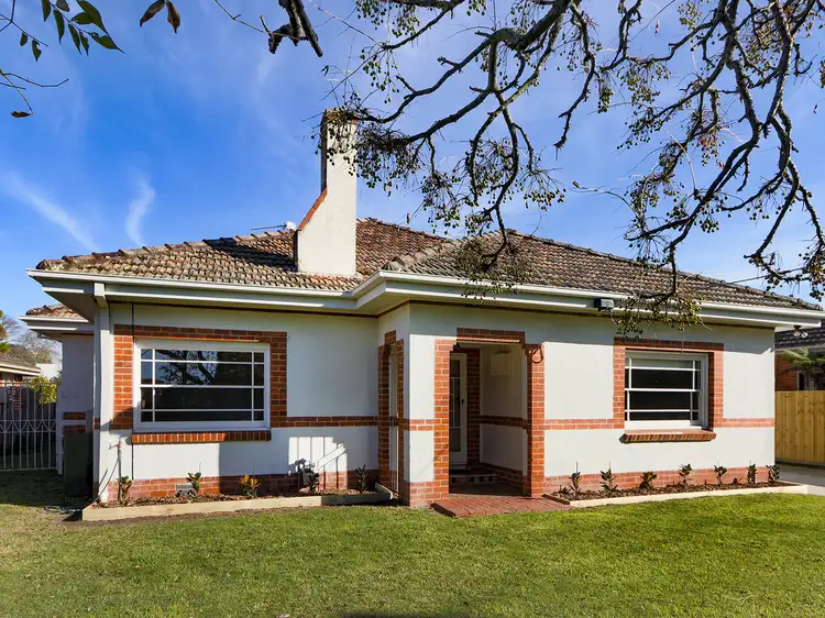 33 Barkly Street, Sale VIC 3850